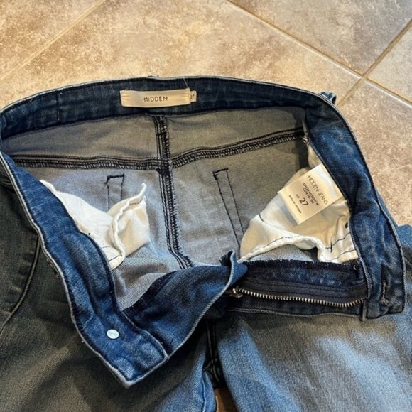 Hidden jeans crop flare mid rise medium wash denim size 27 / 4 women’s stretch - Picture 4 of 10